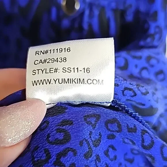 Yumi Kim XS SILK Liz Romper Blue black animal print - Picture 8 of 12